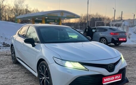 Toyota Camry, 2020 год, 3 150 000 рублей, 1 фотография