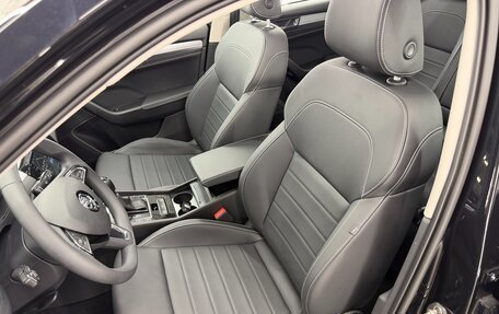 Skoda Superb III рестайлинг, 2025 год, 3 090 000 рублей, 26 фотография