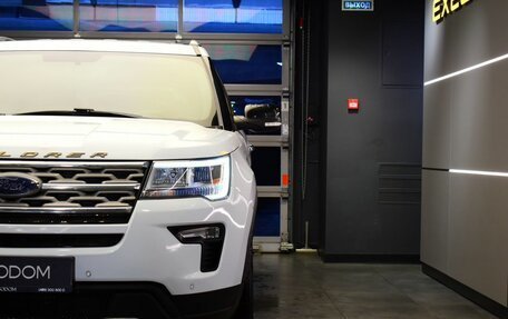 Ford Explorer VI, 2018 год, 3 050 000 рублей, 2 фотография