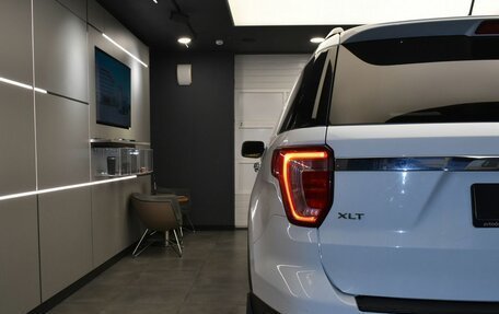 Ford Explorer VI, 2018 год, 3 050 000 рублей, 8 фотография