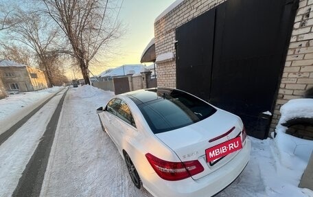 Mercedes-Benz E-Класс, 2013 год, 1 390 000 рублей, 4 фотография