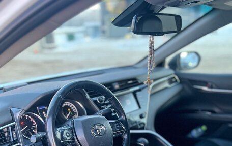 Toyota Camry, 2020 год, 3 150 000 рублей, 6 фотография