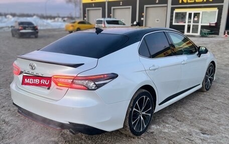 Toyota Camry, 2020 год, 3 150 000 рублей, 4 фотография