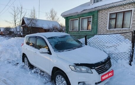 Toyota RAV4, 2012 год, 1 400 000 рублей, 2 фотография