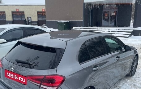Mercedes-Benz A-Класс, 2019 год, 2 400 000 рублей, 4 фотография