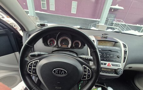 KIA cee'd I рестайлинг, 2008 год, 700 000 рублей, 10 фотография