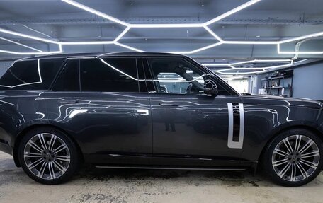 Land Rover Range Rover IV рестайлинг, 2022 год, 25 000 000 рублей, 7 фотография