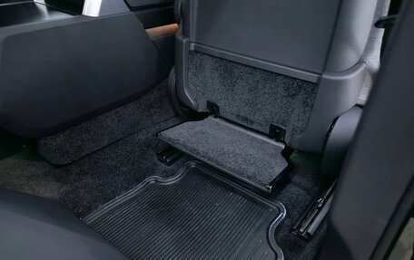 Land Rover Range Rover IV рестайлинг, 2022 год, 25 000 000 рублей, 35 фотография