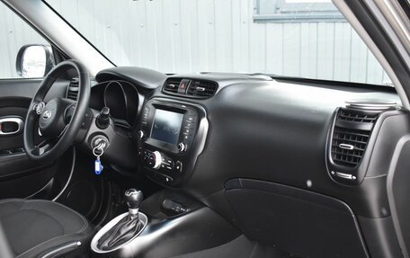 KIA Soul II рестайлинг, 2018 год, 1 389 999 рублей, 24 фотография