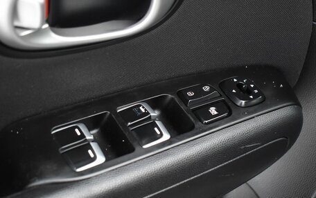 KIA Soul II рестайлинг, 2018 год, 1 389 999 рублей, 16 фотография