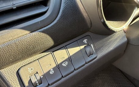 KIA Rio III рестайлинг, 2013 год, 699 999 рублей, 12 фотография