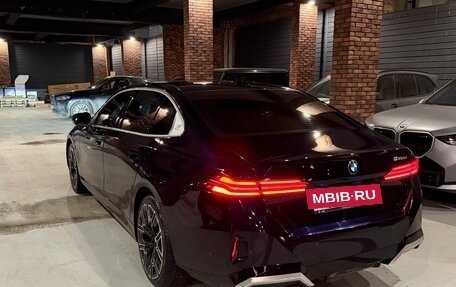 BMW 5 серия, 2024 год, 7 500 000 рублей, 3 фотография