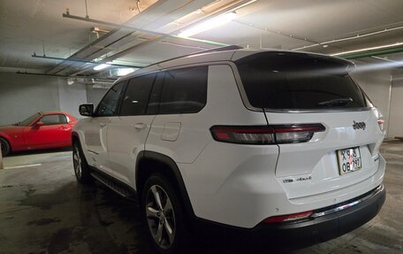 Jeep Grand Cherokee, 2022 год, 6 900 000 рублей, 5 фотография