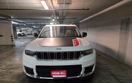 Jeep Grand Cherokee, 2022 год, 6 900 000 рублей, 7 фотография