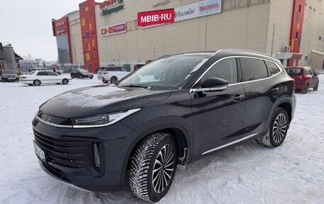 CheryExeed TXL, 2023 год, 2 330 000 рублей, 2 фотография