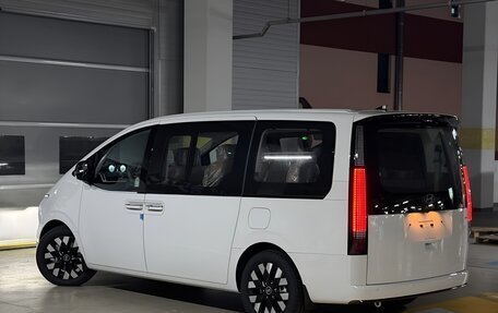 Hyundai Staria, 2025 год, 6 980 000 рублей, 5 фотография