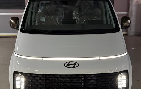 Hyundai Staria, 2025 год, 6 980 000 рублей, 9 фотография