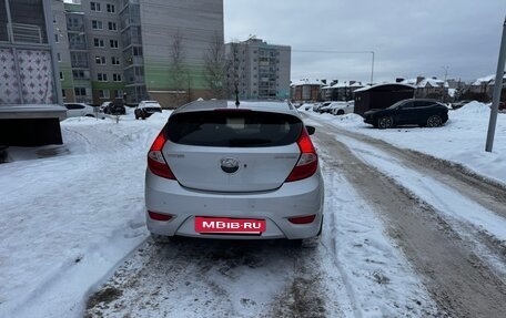 Hyundai Solaris II рестайлинг, 2012 год, 845 000 рублей, 5 фотография