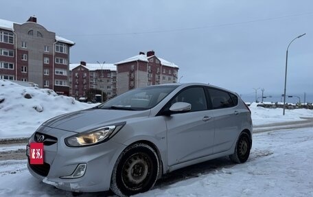 Hyundai Solaris II рестайлинг, 2012 год, 845 000 рублей, 7 фотография