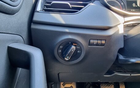 Skoda Rapid II, 2021 год, 1 685 000 рублей, 16 фотография