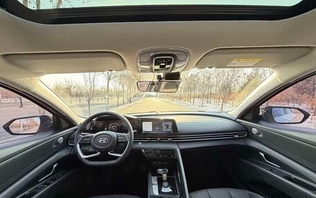 Hyundai Elantra, 2022 год, 1 640 000 рублей, 13 фотография