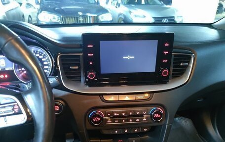 KIA cee'd III, 2020 год, 1 900 000 рублей, 14 фотография