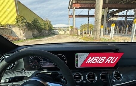 Mercedes-Benz E-Класс, 2019 год, 2 900 000 рублей, 10 фотография