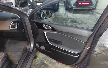 KIA cee'd III, 2020 год, 1 900 000 рублей, 18 фотография