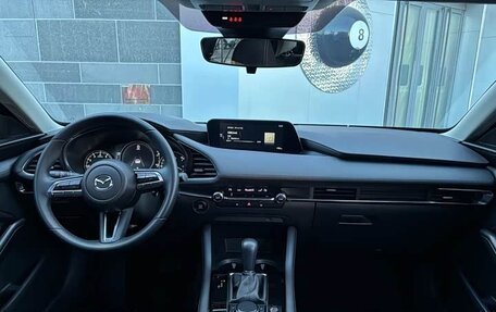 Mazda 6, 2023 год, 2 000 333 рублей, 10 фотография