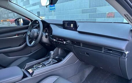 Mazda 6, 2023 год, 2 000 333 рублей, 13 фотография