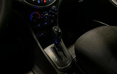 Hyundai Solaris II рестайлинг, 2015 год, 1 159 000 рублей, 14 фотография