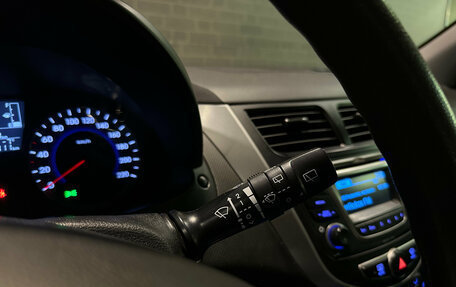 Hyundai Solaris II рестайлинг, 2015 год, 1 159 000 рублей, 20 фотография