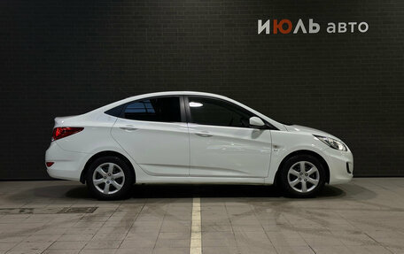 Hyundai Solaris II рестайлинг, 2014 год, 1 030 000 рублей, 4 фотография