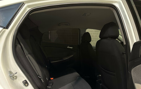 Hyundai Solaris II рестайлинг, 2014 год, 1 030 000 рублей, 11 фотография