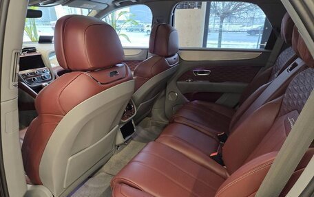 Bentley Bentayga I, 2026 год, 51 000 000 рублей, 10 фотография