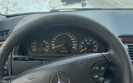 Mercedes-Benz E-Класс, 2001 год, 470 000 рублей, 8 фотография