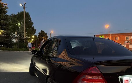 Mercedes-Benz C-Класс, 2004 год, 750 000 рублей, 3 фотография