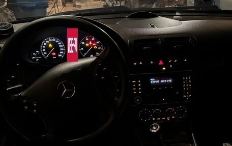 Mercedes-Benz C-Класс, 2004 год, 750 000 рублей, 17 фотография