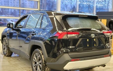 Toyota RAV4, 2025 год, 4 650 000 рублей, 6 фотография