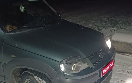 Chevrolet Niva I рестайлинг, 2011 год, 570 000 рублей, 1 фотография