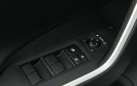 Toyota RAV4, 2025 год, 4 254 434 рублей, 15 фотография