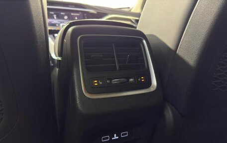 Geely Atlas, 2021 год, 1 840 000 рублей, 21 фотография