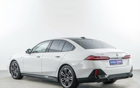 BMW 5 серия, 2023 год, 7 878 888 рублей, 2 фотография