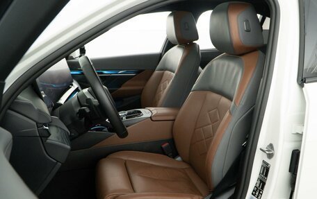 BMW 5 серия, 2023 год, 7 878 888 рублей, 10 фотография