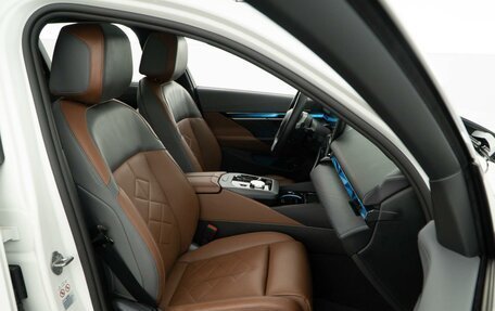 BMW 5 серия, 2023 год, 7 878 888 рублей, 8 фотография