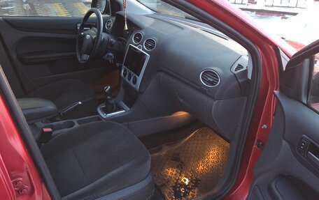 Ford Focus II рестайлинг, 2006 год, 330 000 рублей, 19 фотография