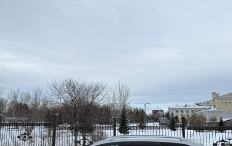 Toyota Avensis III рестайлинг, 2004 год, 720 000 рублей, 4 фотография