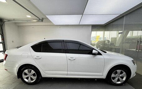 Skoda Octavia, 2018 год, 1 639 000 рублей, 4 фотография