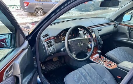 Mercedes-Benz E-Класс, 1999 год, 650 000 рублей, 6 фотография