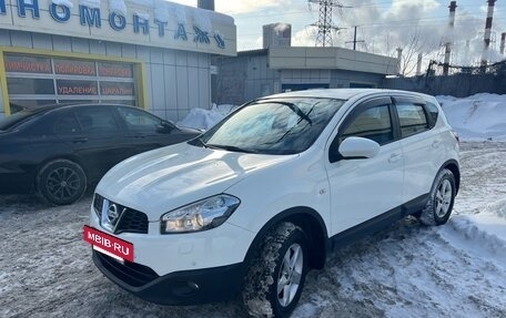 Nissan Qashqai, 2010 год, 1 400 000 рублей, 2 фотография